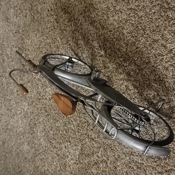 Pier One Mini Antique Looking Bike - Picture 4 of 4